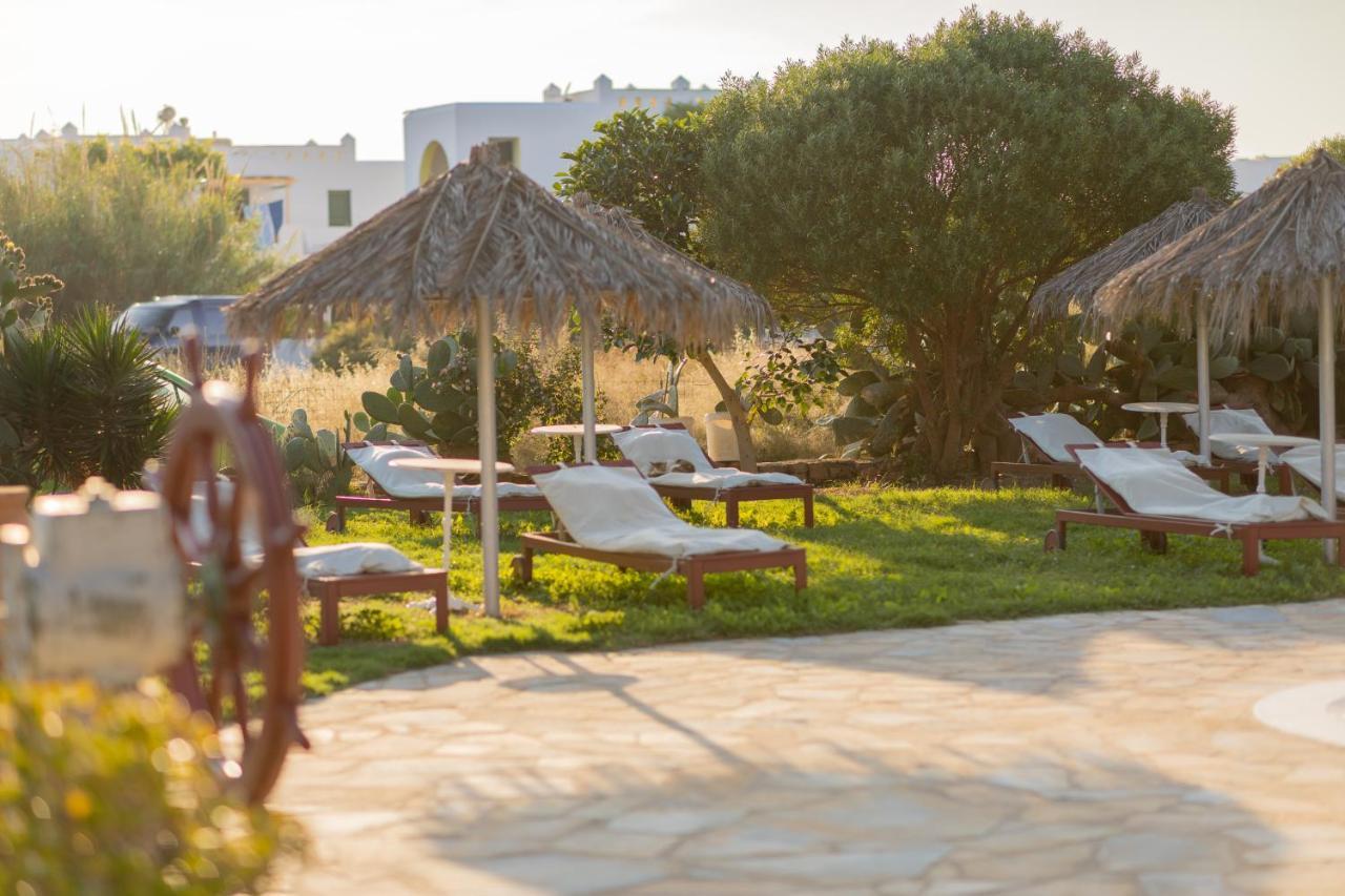 Antonina Hotel Agia Anna  Buitenkant foto