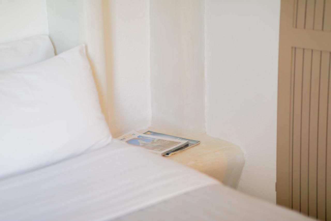 Antonina Hotel Agia Anna  Buitenkant foto