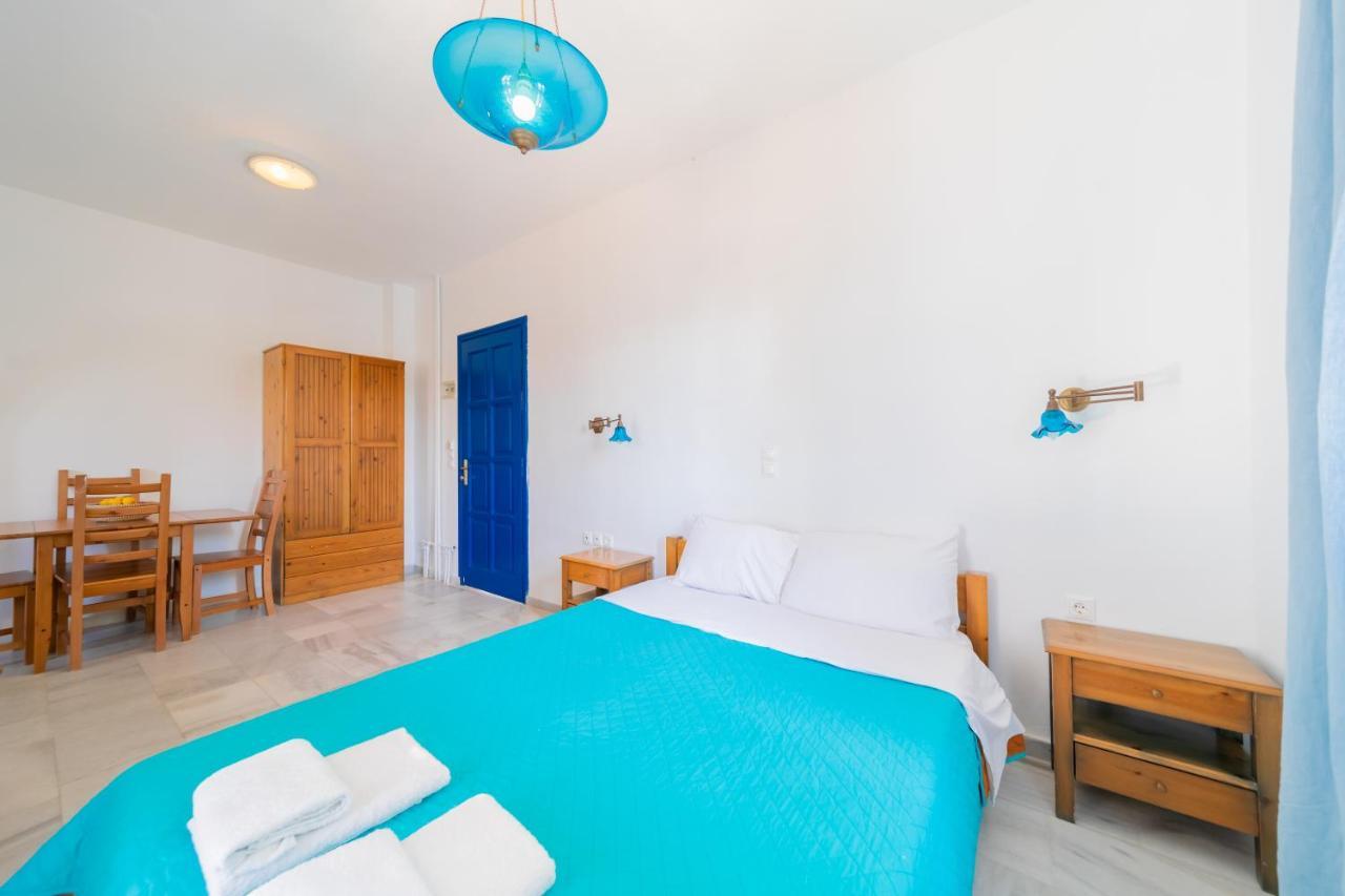 Antonina Hotel Agia Anna  Buitenkant foto