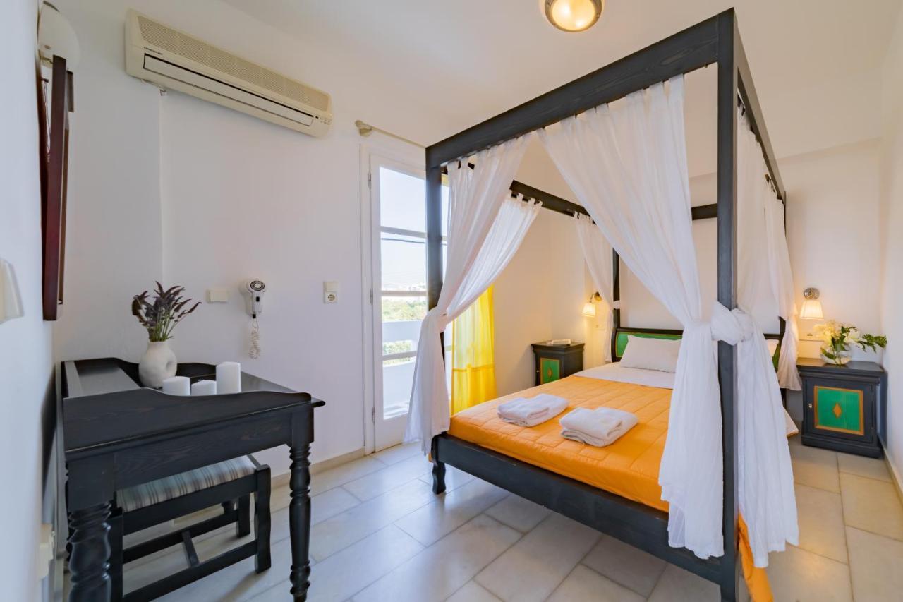 Antonina Hotel Agia Anna  Buitenkant foto