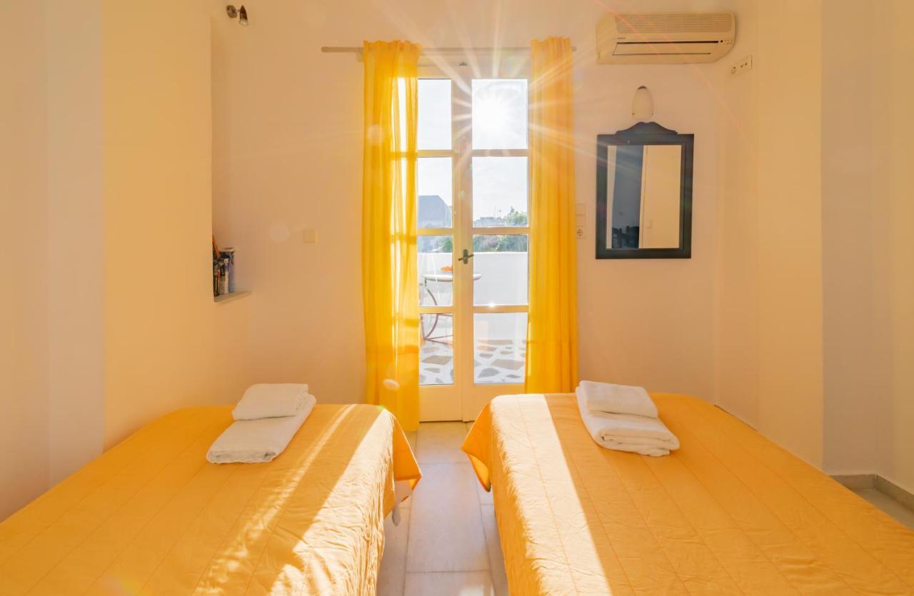 Antonina Hotel Agia Anna  Buitenkant foto