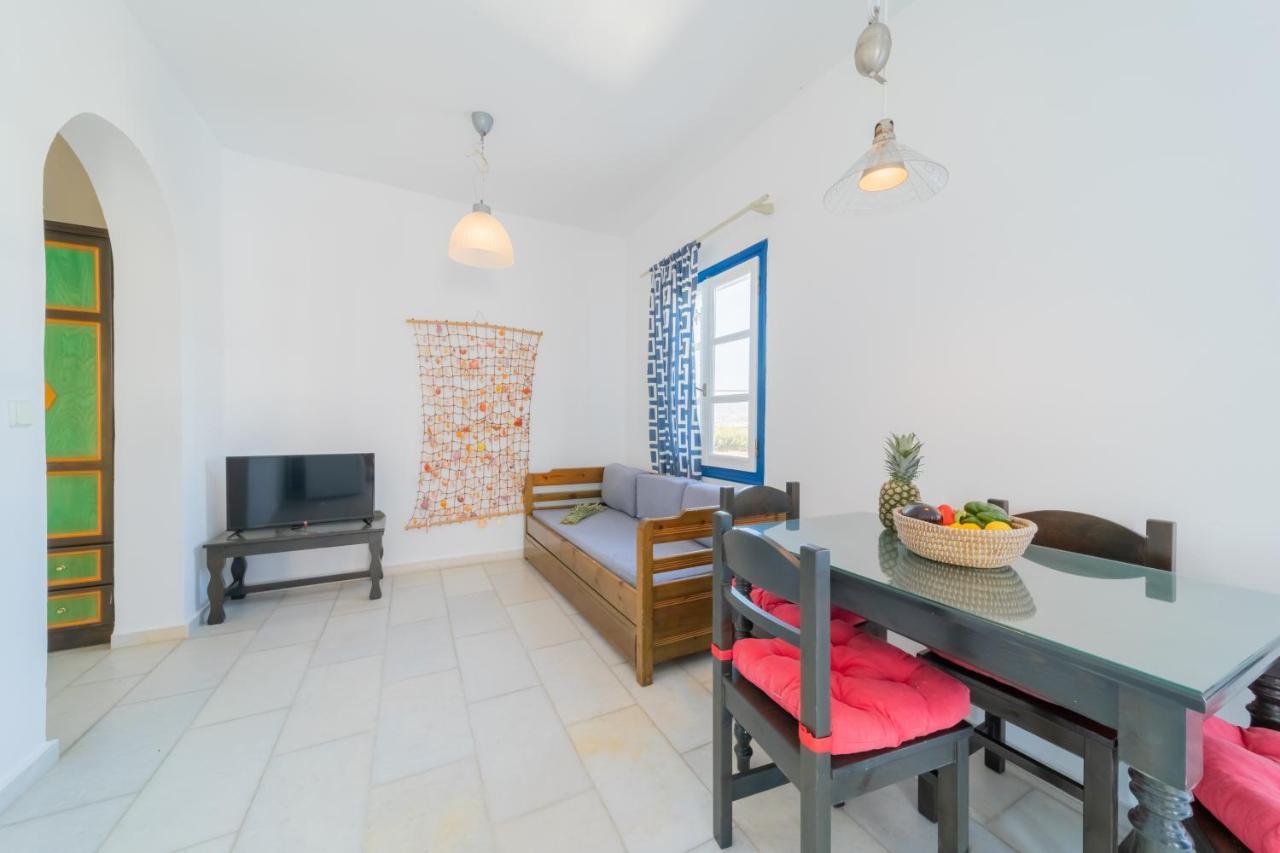 Antonina Hotel Agia Anna  Buitenkant foto