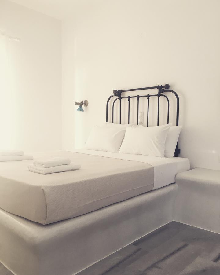 Antonina Hotel Agia Anna  Buitenkant foto