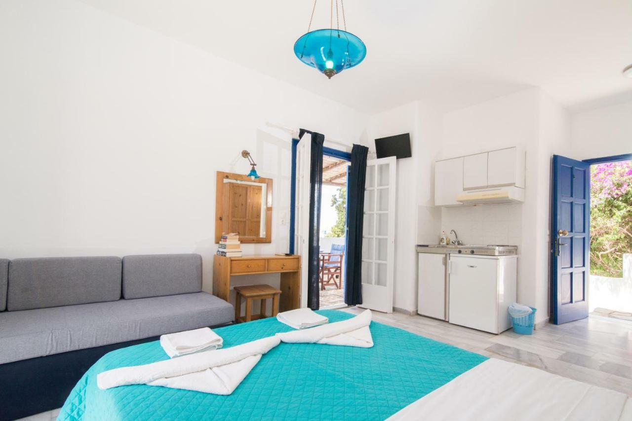 Antonina Hotel Agia Anna  Buitenkant foto